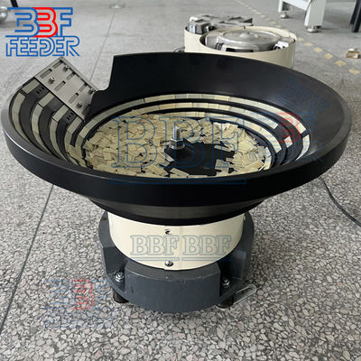 Đồng nhôm Vibratory Bowl Feeder Multilane Components Machine